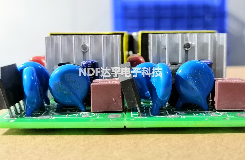 壓敏電阻是如何抑制浪涌的？